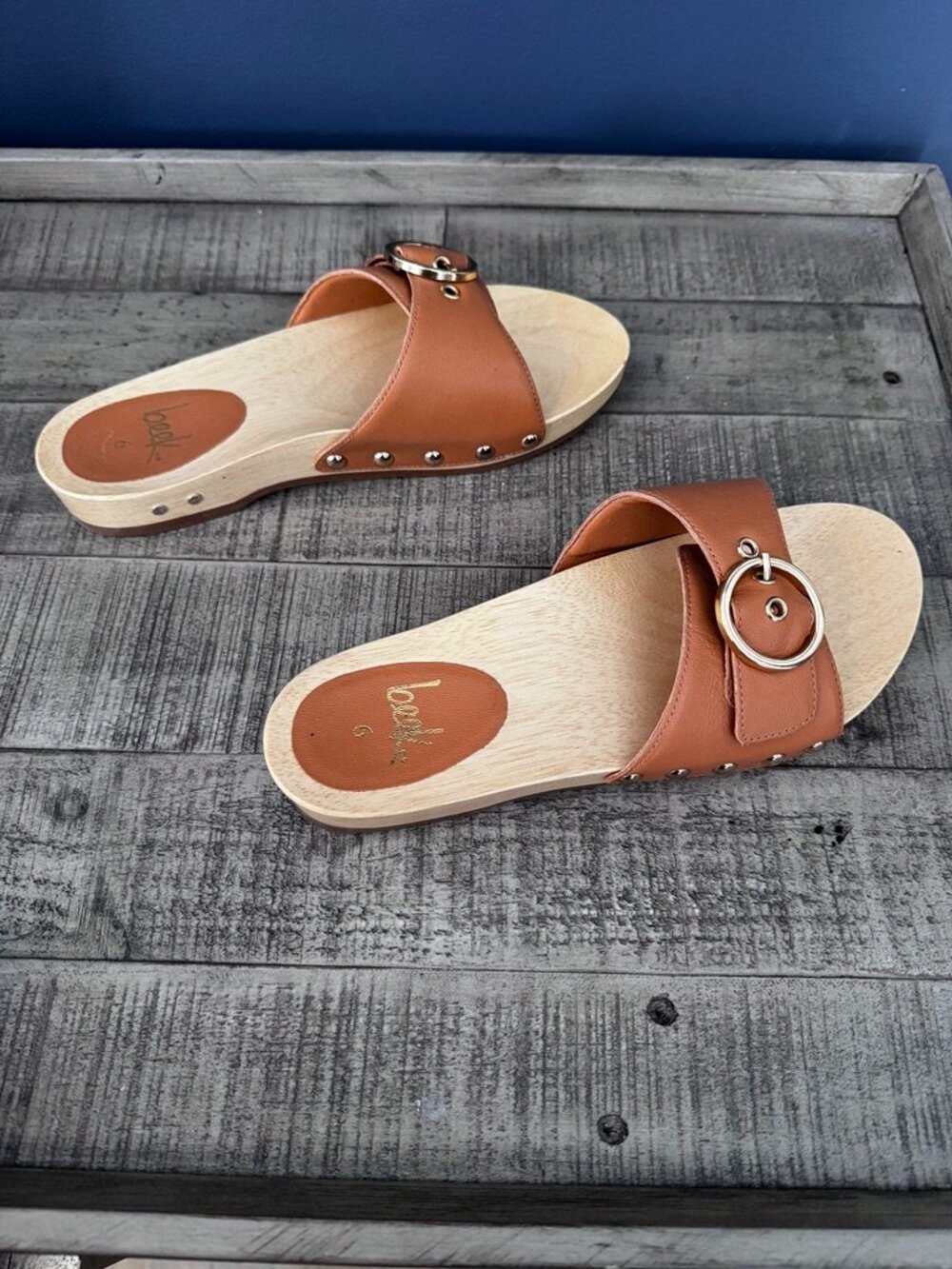 Beek Leather Wooden Slide Sandals, Size 6, Tan,Excellent Condition, Minimal Wear - Picture 6 of 10